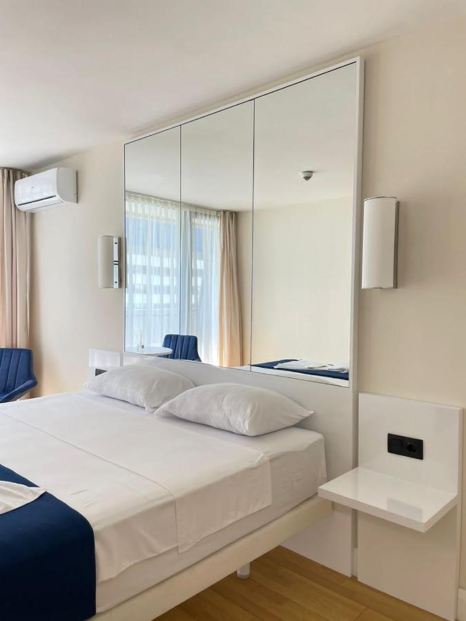 Orbi City Batumi Aparthotel Exterior foto