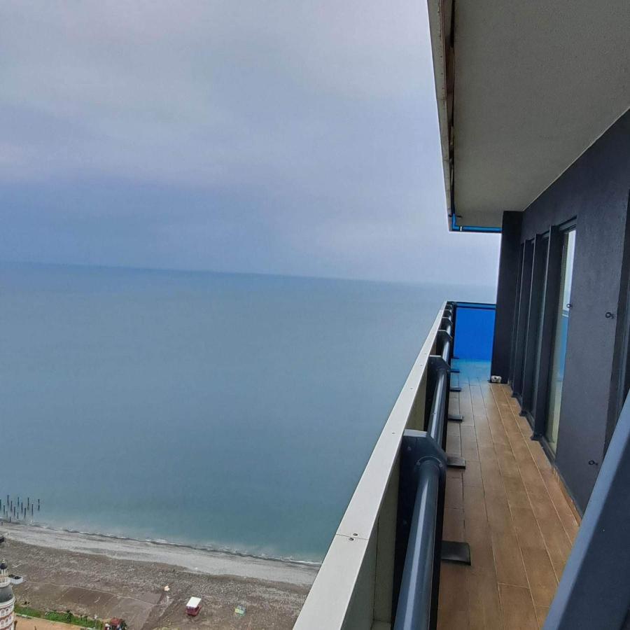 Orbi City Batumi Aparthotel Exterior foto