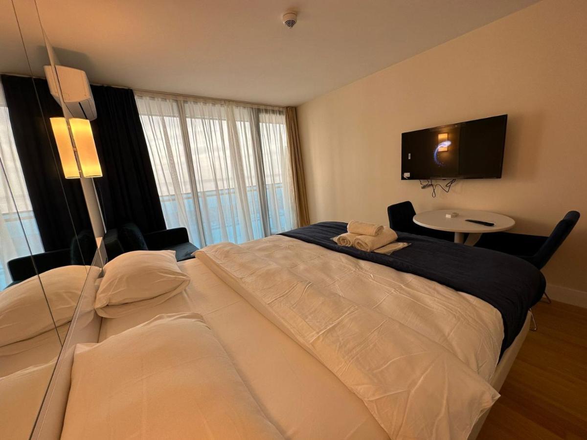 Orbi City Batumi Aparthotel Exterior foto